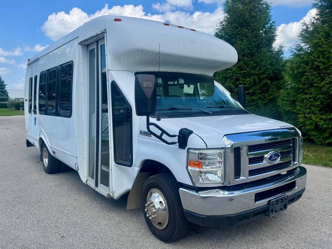 Photo 4 of 2009 Ford E-Series E-350 SD