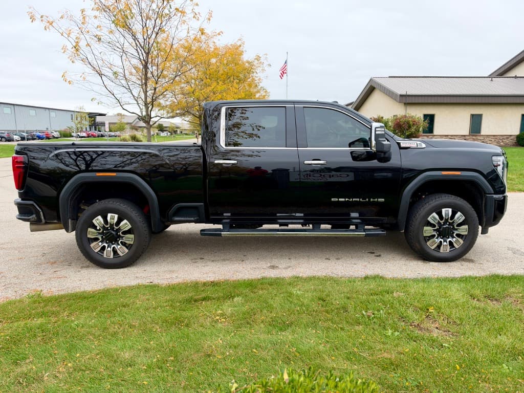 Photo 5 of 2024 GMC Sierra 3500HD Denali