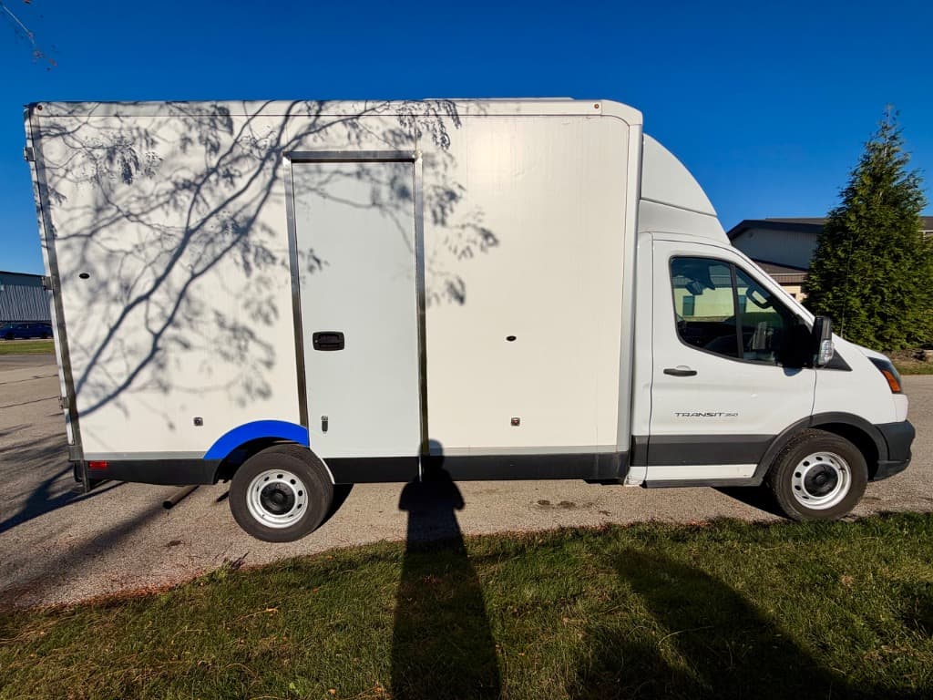 Photo 5 of 2022 Ford Transit 350